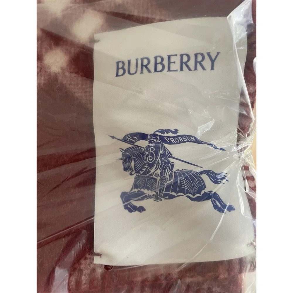 Burberry Wool Blanket Red &‎ White Plaid Check 200x135cm Heavy $1790 Retail NEW